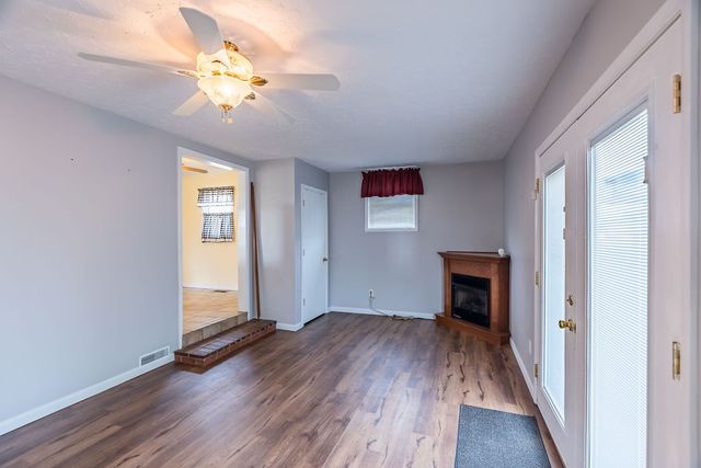 260 Heltsley St, Lewisburg, KY 42256