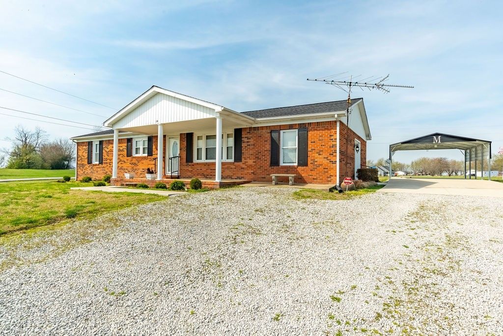 260 Heltsley St, Lewisburg, KY 42256