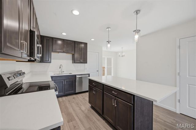 316 Fall Harvest Parkway, Wentzville, MO 63385