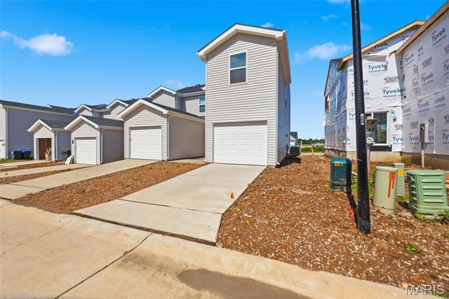 316 Fall Harvest Parkway, Wentzville, MO 63385