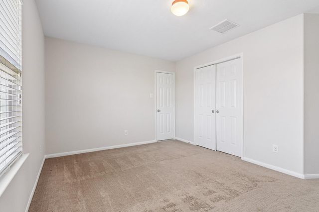 9619 Indian Trl, Mont Belvieu, TX 77580