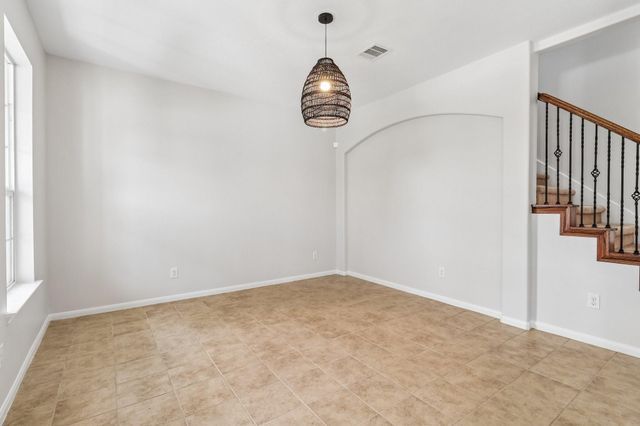 9619 Indian Trl, Mont Belvieu, TX 77580