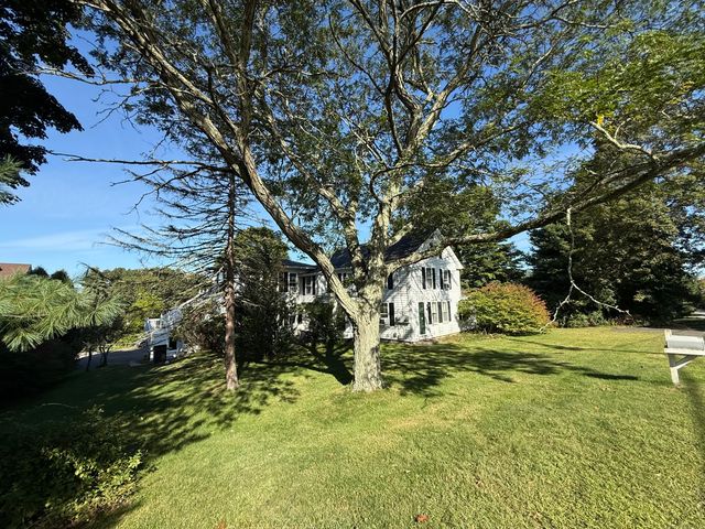 1925 Manchester Road, Glastonbury, CT 06033