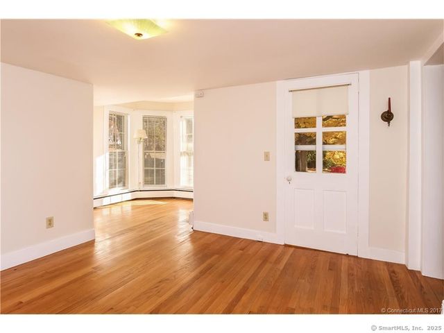 1925 Manchester Road, Glastonbury, CT 06033