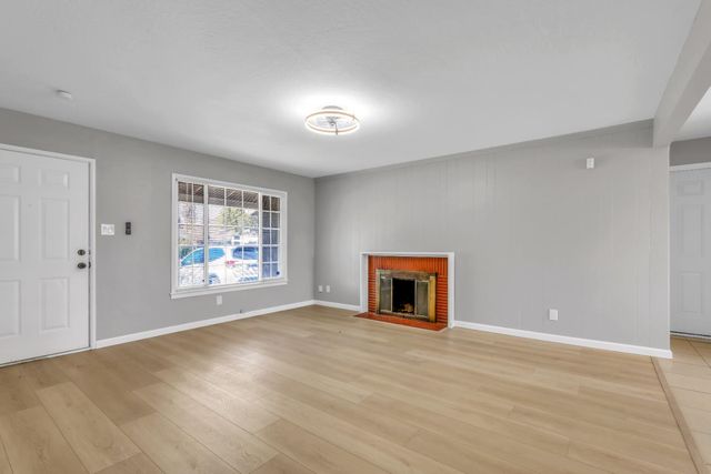 4448 Durer Pkwy, Sacramento, CA 95823