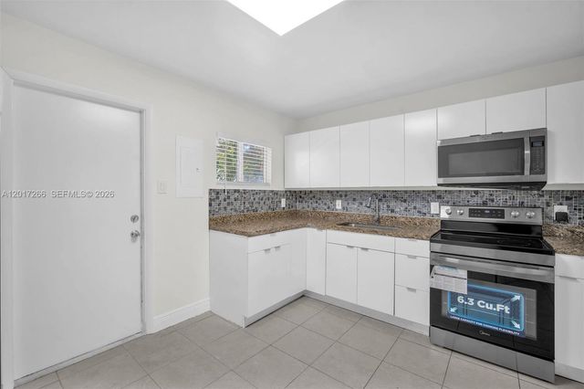 1550 NE 131st Ln 1550, North Miami, FL 33161