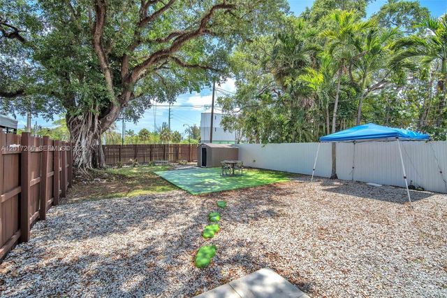 1550 NE 131st Ln 1550, North Miami, FL 33161