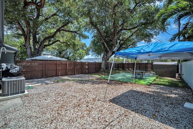 1550 NE 131st Ln 1550, North Miami, FL 33161