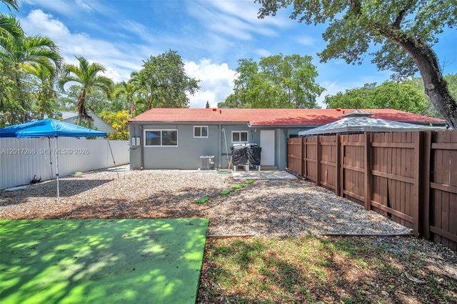 1550 NE 131st Ln 1550, North Miami, FL 33161