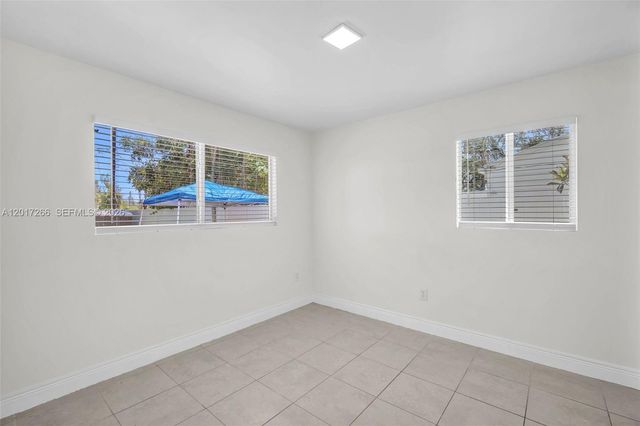 1550 NE 131st Ln 1550, North Miami, FL 33161