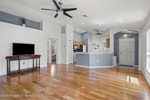 11078 Heathrow Avenue, Spring Hill, FL 34609
