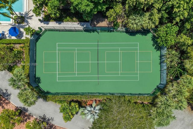 6226 Paradise Point Drive, Palmetto Bay, FL 33157