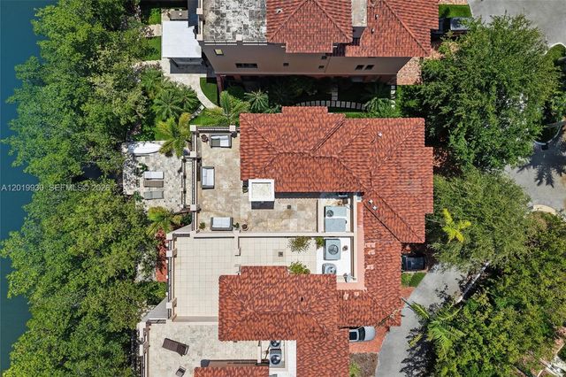6226 Paradise Point Drive, Palmetto Bay, FL 33157