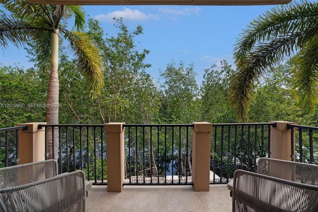 6226 Paradise Point Drive, Palmetto Bay, FL 33157