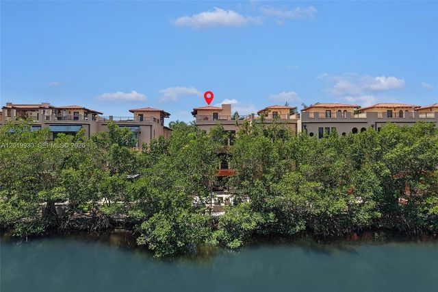 6226 Paradise Point Drive, Palmetto Bay, FL 33157
