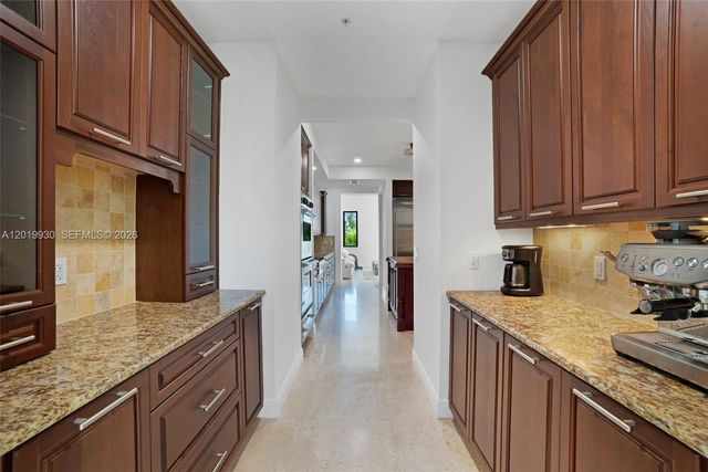 6226 Paradise Point Drive, Palmetto Bay, FL 33157