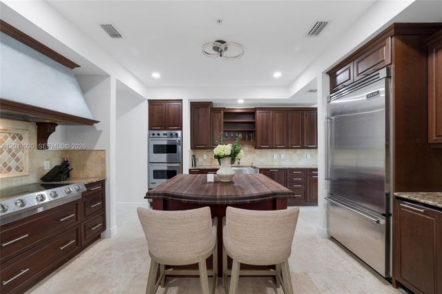 6226 Paradise Point Drive, Palmetto Bay, FL 33157