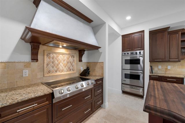 6226 Paradise Point Drive, Palmetto Bay, FL 33157