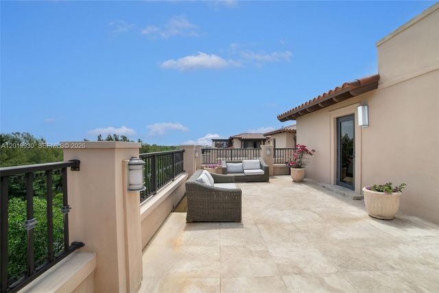 6226 Paradise Point Drive, Palmetto Bay, FL 33157