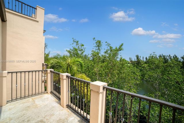 6226 Paradise Point Drive, Palmetto Bay, FL 33157