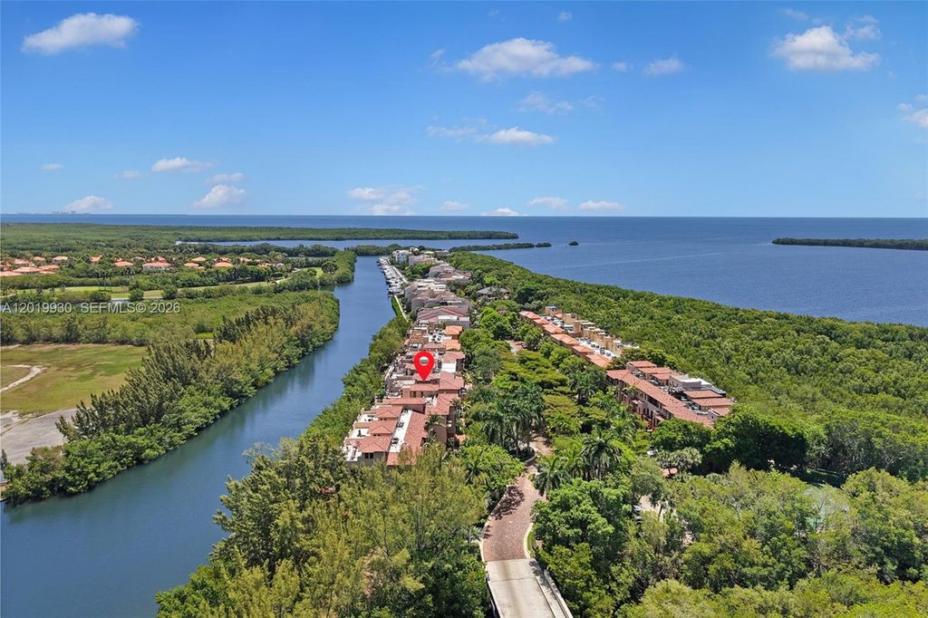 6226 Paradise Point Drive, Palmetto Bay, FL 33157