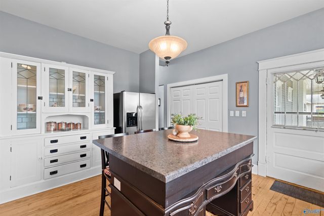 505 Vine Street NE, Decatur, AL 35601