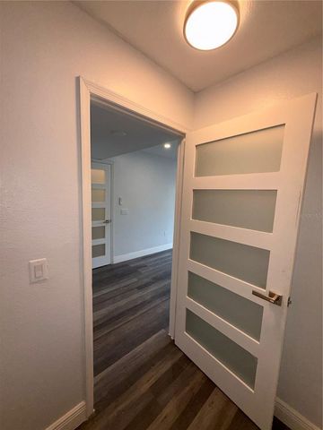 9481 HIGHLAND OAK DRIVE 1611, Tampa, FL 33647