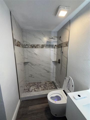 9481 HIGHLAND OAK DRIVE 1611, Tampa, FL 33647