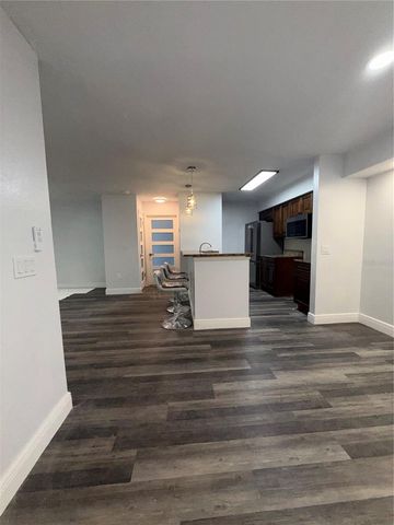 9481 HIGHLAND OAK DRIVE 1611, Tampa, FL 33647