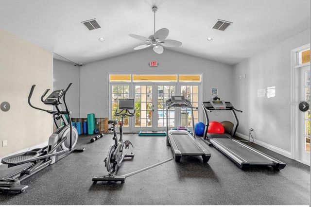 9481 HIGHLAND OAK DRIVE 1611, Tampa, FL 33647