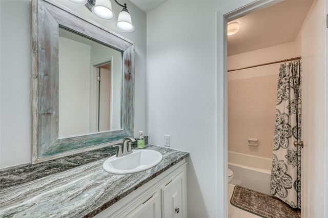 1209 Hi Stirrup 113, Horseshoe Bay, TX 78657