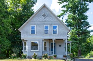 17 Clarke Street, Concord, NH 03301