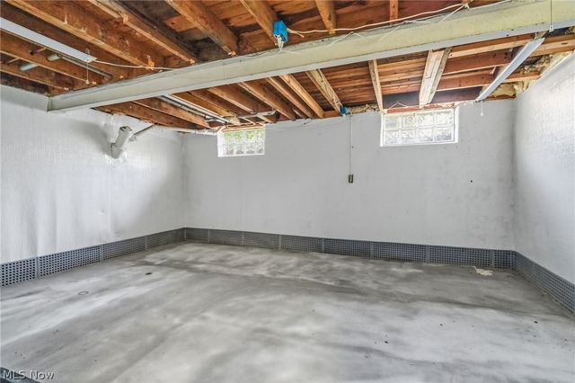 4449 18th Street NW, Canton, OH 44708
