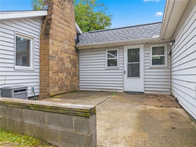 4449 18th Street NW, Canton, OH 44708