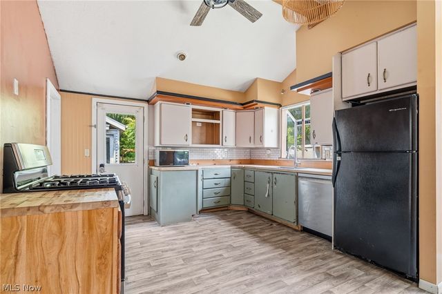 4449 18th Street NW, Canton, OH 44708
