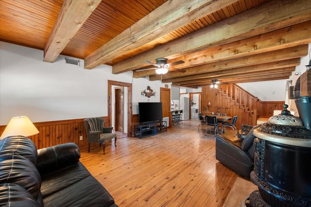 377 Southern Oaks Drive, Streetman, TX 75859