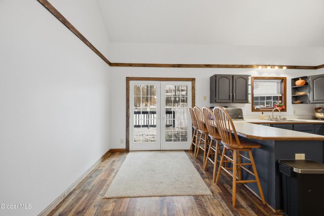 48 Meadow Drive, Queensbury, NY 12804