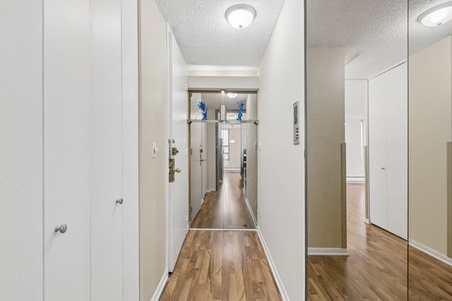 5401 S Hyde Park Boulevard 705, Chicago, IL 60615