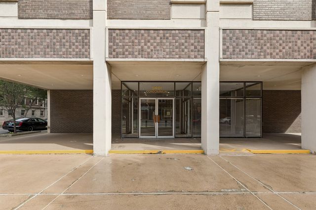 5401 S Hyde Park Boulevard 705, Chicago, IL 60615