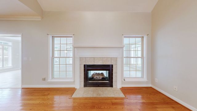 1395 Charleston Ln, Columbia, TN 38401
