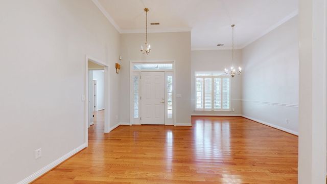 1395 Charleston Ln, Columbia, TN 38401