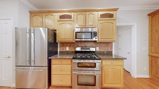 1395 Charleston Ln, Columbia, TN 38401