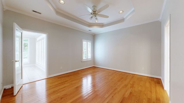 1395 Charleston Ln, Columbia, TN 38401