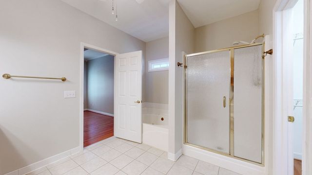 1395 Charleston Ln, Columbia, TN 38401
