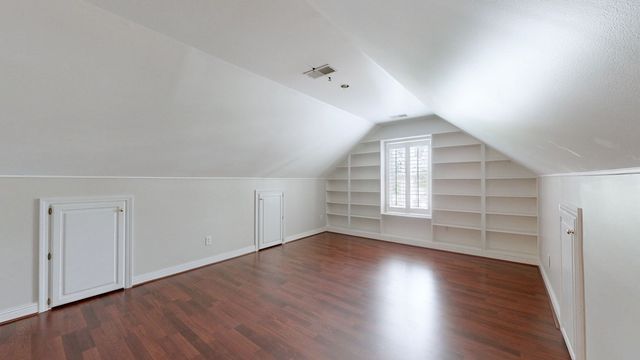 1395 Charleston Ln, Columbia, TN 38401