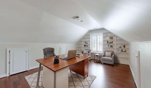 1395 Charleston Ln, Columbia, TN 38401