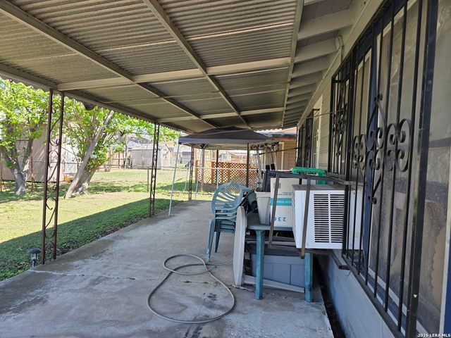 111 coney, San Antonio, TX 78223