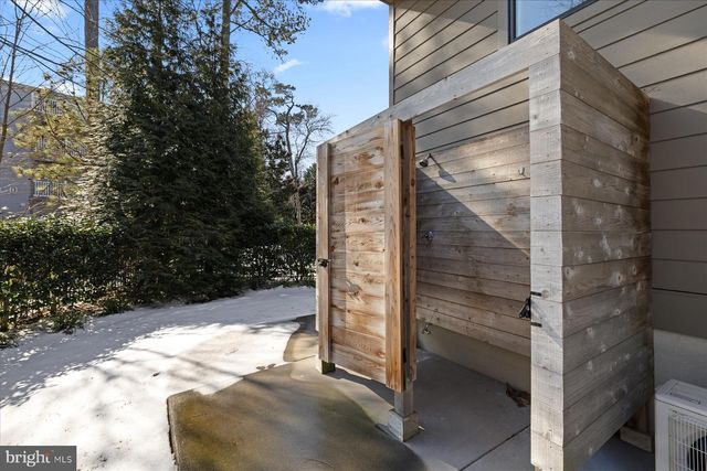 32 ELEANOR LEE LN E, Rehoboth Beach, DE 19971