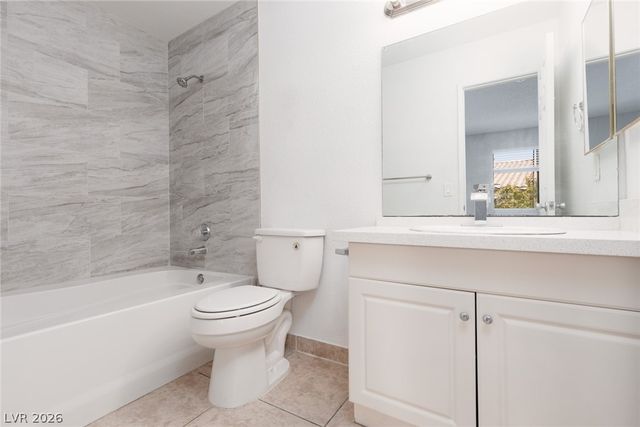 3151 Soaring Gulls Drive 2113, Las Vegas, NV 89128