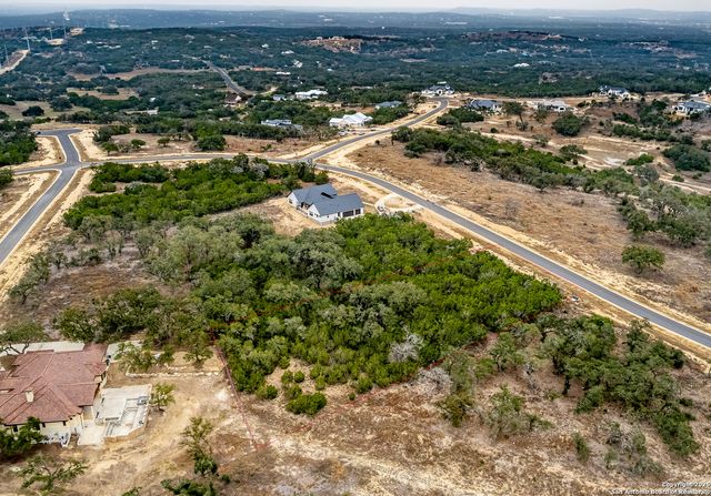 678 Butler Oaks, Bulverde, TX 78163